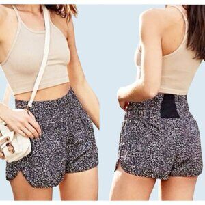 FREE PEOPLE Movement The Way Home Dolphin Hem Short Sz XS